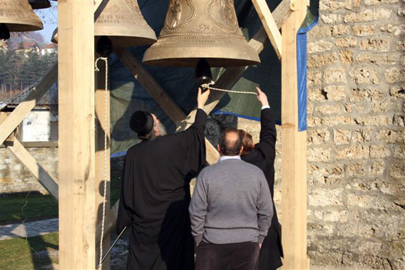 Звона у цркви Светог Апостола Петра и Павла у Бијелом Пољу