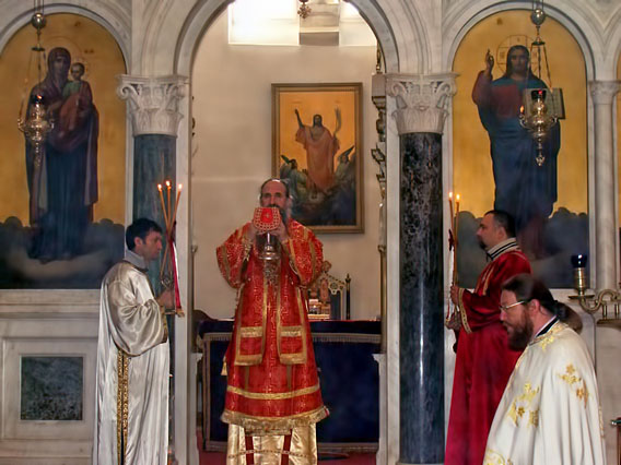 Прослављен Преподобни Серафим Саровски, молитвеник за читав православни свијет