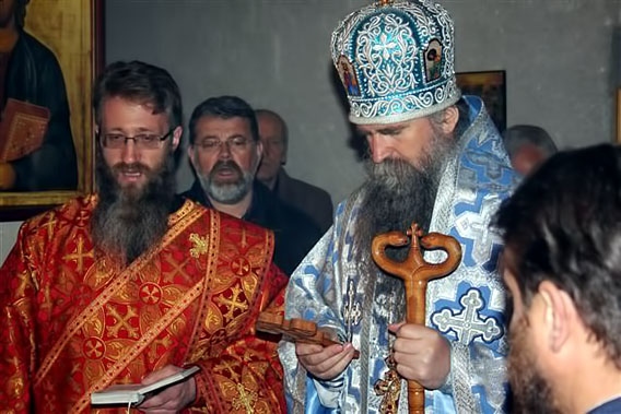 Владика Јоаникије служио у манастиру Добриловина