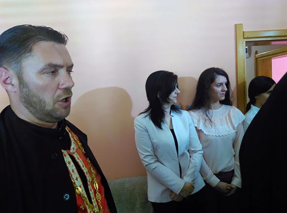 Епископ Јоаникије освештаопородични дом Потпара у Пљевљима