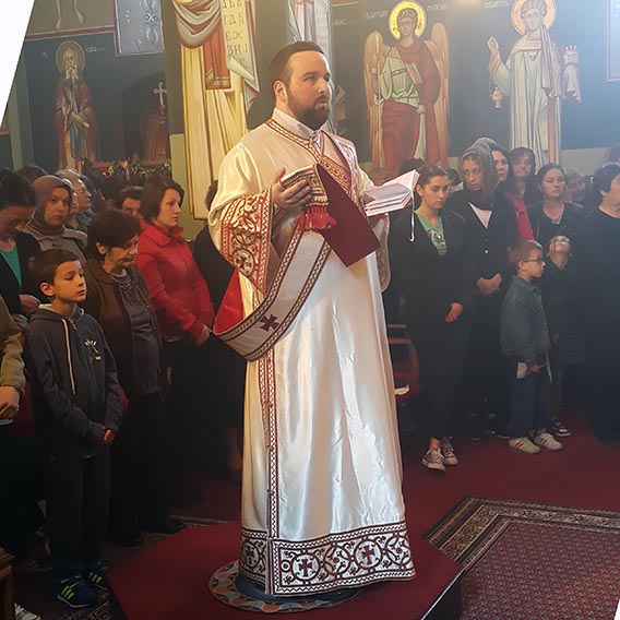 Епископ Јоаникије на Васкрс служио Литургију у Саборном храму у Пријепољу