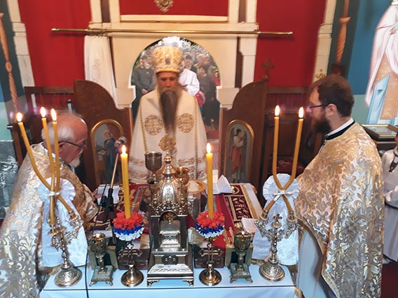 Епископ Јоаникије на Васкрс служио Литургију у Саборном храму у Пријепољу