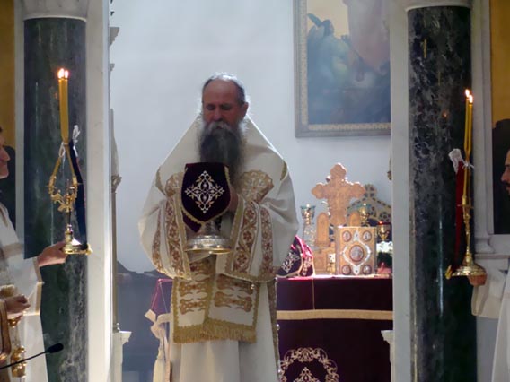Епископ Јоаникије служио Литургију у никшићком Саборном храму