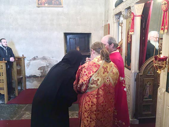 На Месопусну Недјељу Епископ Јоаникије служио Литургију у Ђурђевим Ступовима