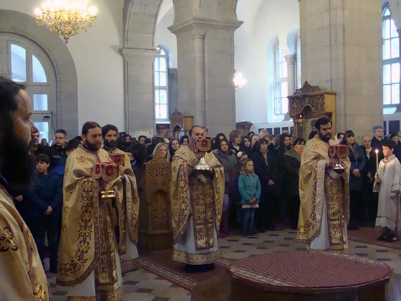 Преосвећени Епископ Јоаникије у Недјељу Православља одслужио Литургију у никшићком Саборном храму