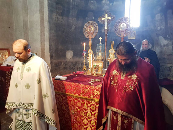 Празник Светог Нектарија прослављен у Ђурђевим Ступовима