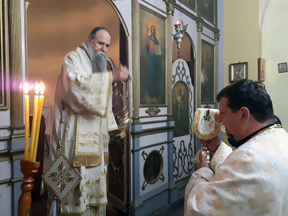 Епископ Јоаникије на Крстовдан служио Литургију у цркви Светог архангела Михаила у Андријевици