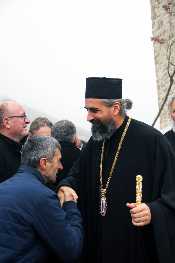 Владика Методије на Божић служио Литургију у манастиру Ђурђеви Ступови