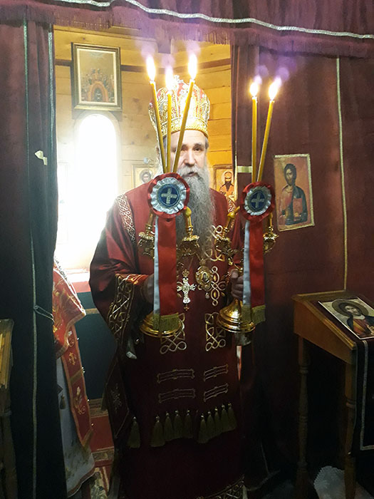 Епископ Јоаникије служио Литургију у Беранама