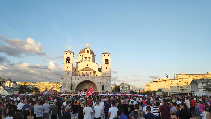 Истинска Црна Гора 14. јуна: Не дамо светиње!