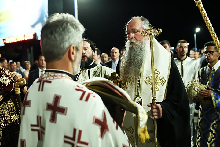 Празнично вечерње и свечана литија у Требињу