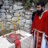 Епископ Јоаникије служио Литургију на темељима храма Воздвижења Часног Крста у Павином Пољу 