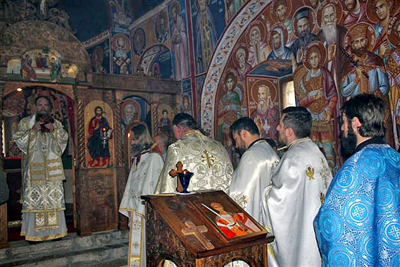 Владика Јоаникије служио у манастиру Бијела