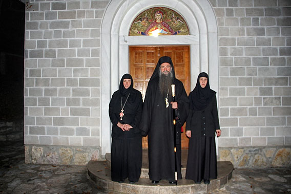 Владика Јоаникије произвео монахињу Амфилохију (Драгојевић) у чин игуманије манастира Шудиково