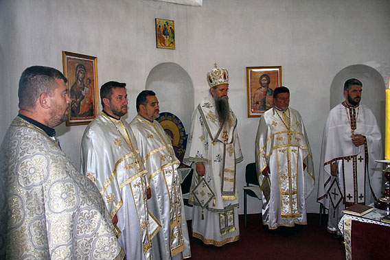 Владика Јоаникије служио Литургију у Новој Вароши