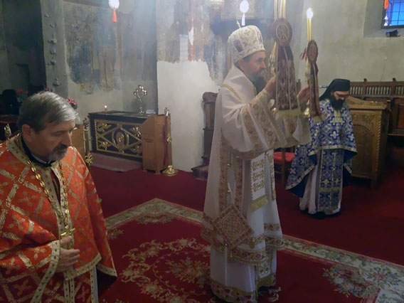 Епископ Јоаникије служио Литургију у манастиру Милешева гдје су некада почивале мошти Светих мученика Сергија и Вакха
