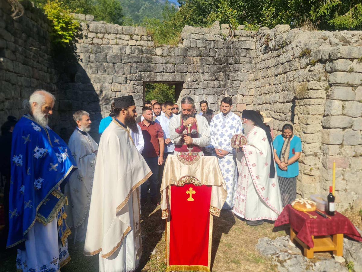 Прослављена храмовна слава древене цркве Шћепанице