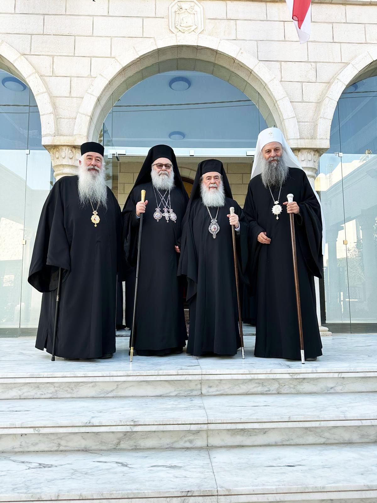 Патријарх Порфирије разговарао са Краљем Абдулахом Другим и патријарсима Јованом и Теофилом