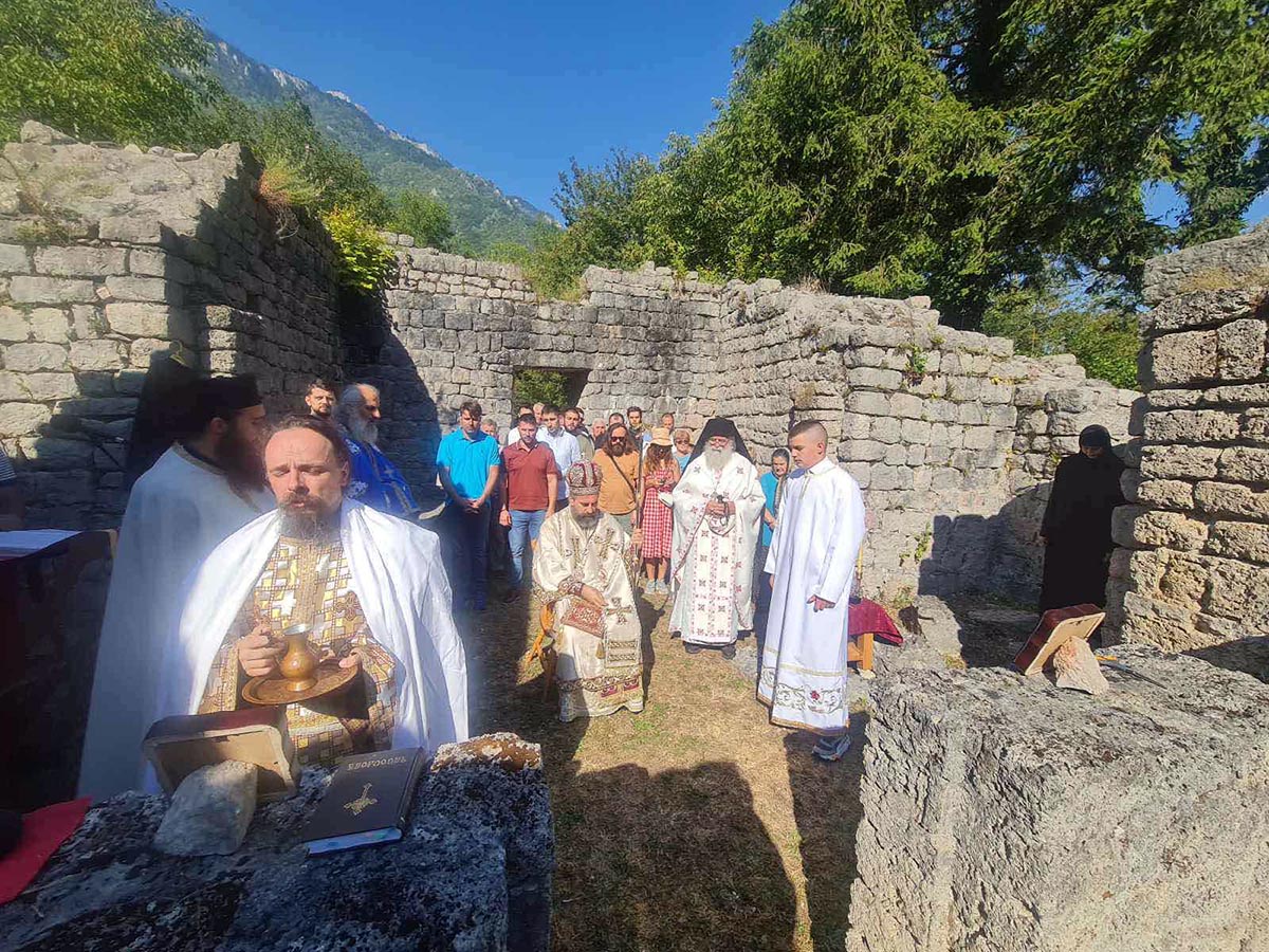 Прослављена храмовна слава древене цркве Шћепанице