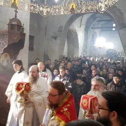 Света Архијерејска Литургија и рукоположење у Ђурђевим Ступовима