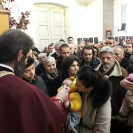 Литургија одслужена на Бадњи дан у Саборном храму у Никшићу