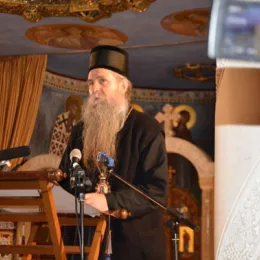 У подгоричком Саборном храму представљено четворокњижје Митрополита Амфилохија „Ново косовско распеће“