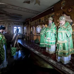 Свечано прослављена слава храма Светог Серафима Саровског у Полисаеву