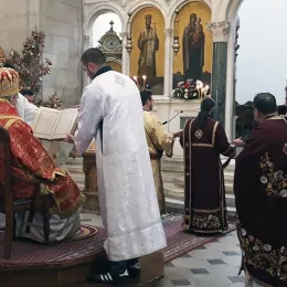 Епископ Јоаникије на Бадњи дан служио Литургију у никшићком Саборном храму