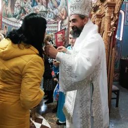 Епископ Методије на Божић бослужио у Саборном храму у Мојковцу