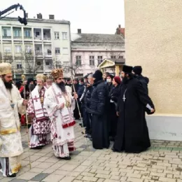 Патријарх Порфирије служио опело блаженопочившем епископу Лаврентију