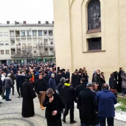 Патријарх Порфирије служио опело блаженопочившем епископу Лаврентију