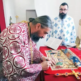 Епископ Методије у 33. недјељу Духовима служио Литургију у Драговој Луци