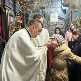 Литургија у цркви светих Апостола Петра и Павла у Бијелом Пољу