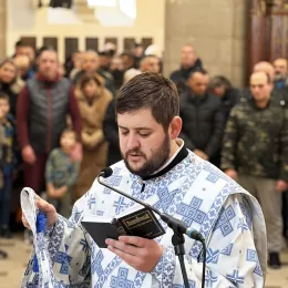 Празник Богојављења и пливање за Часни крст у Никшићу