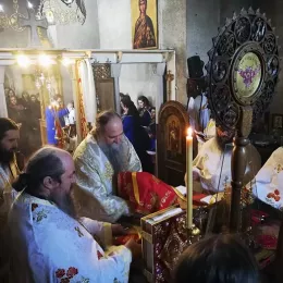 Епископ Јоаникије служио Литургију у манастиру Ђурђеви Ступови