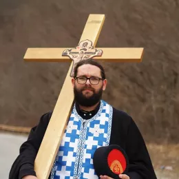 Поносно и с љубављу у одбрани Светиња