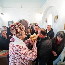 Молитвено прослављена Света Три јерарха