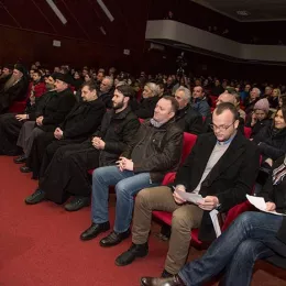 Саборни храм у Беранама подиже се полако ка Небу, показујући да још увијек гори кандило, које је запалио Свети Симеон Мироточиви