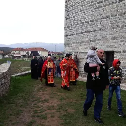 Свечана литија и бденије уочи празника Цвијети у манастиру Ђурђеви Ступови