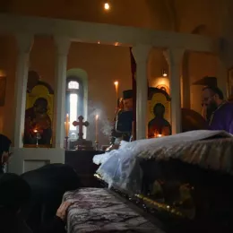 Заупокојена Литургија и опијело игуманији Евангелији