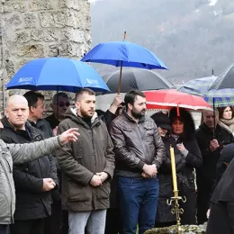 Заупокојена Литургија и опијело игуманији Евангелији