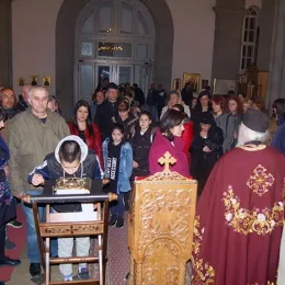 Бденије у Саборној цркви у Никшићу уочи Крстопоклоне недјеље