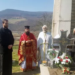 Помен мати Евангелији у Вољавцу