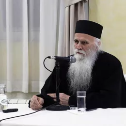 Архимандрит Стефан Вучковић одржао предавање у Никшићу