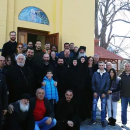 Литургија у Златешу