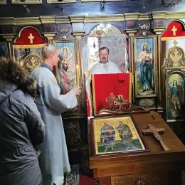 Литургија у цркви Светих апостола Петра и Павла у Бијелом Пољу