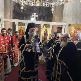 Епископ Јоаникије служио у манастиру Ђурђеви Ступови