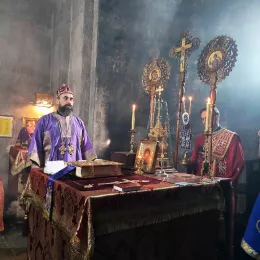 Епископ Методије служио Литургију у Ђурђевим Ступовима