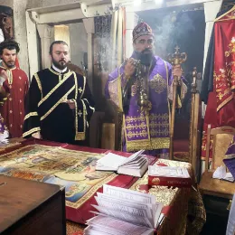 Епископ Методије служио Литургију у Ђурђевим Ступовима