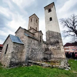 Литургијско сабрање у цркви Светих апостола Петра и Павла у Бијелом Пољу